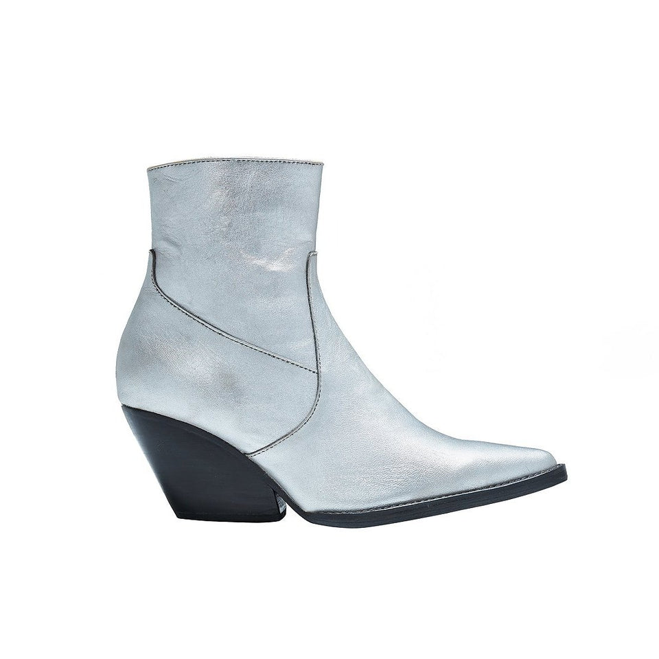 WESTERN BOOT- SILVER